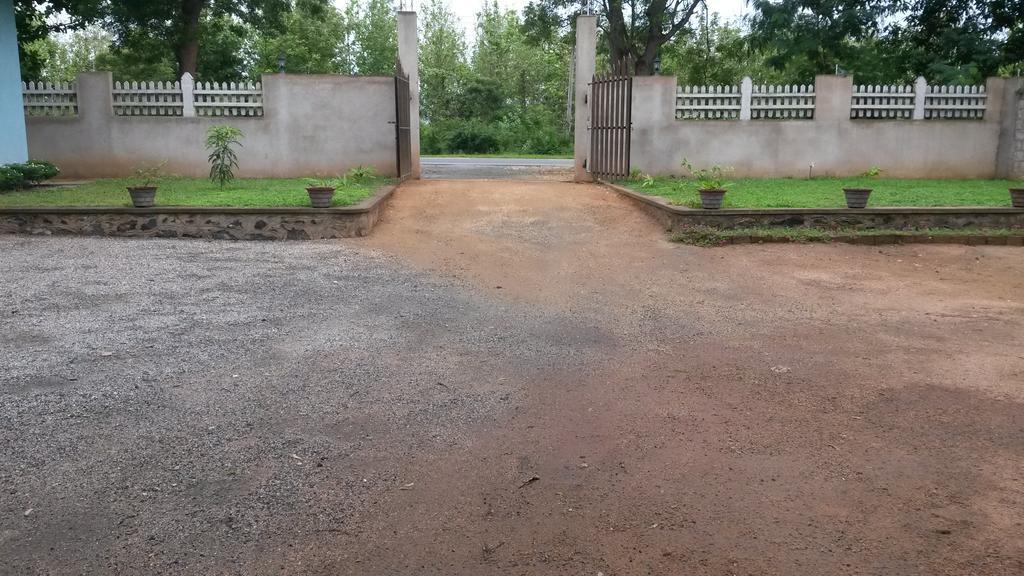 Hotel Gayan'S Udawalawe Kültér fotó