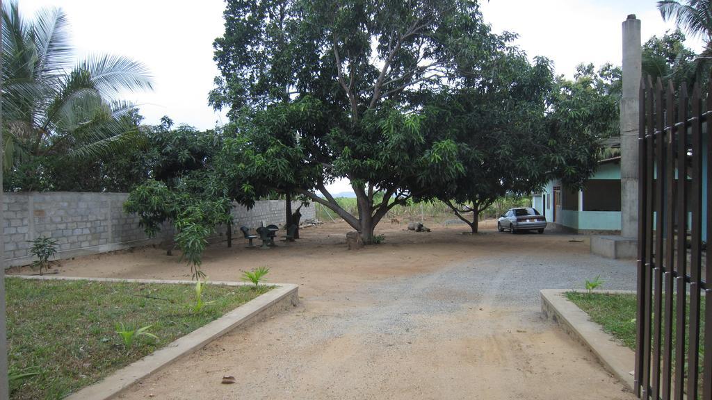 Hotel Gayan'S Udawalawe Kültér fotó