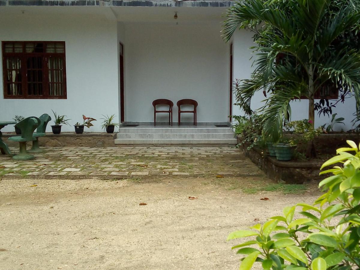 Hotel Gayan'S Udawalawe Kültér fotó