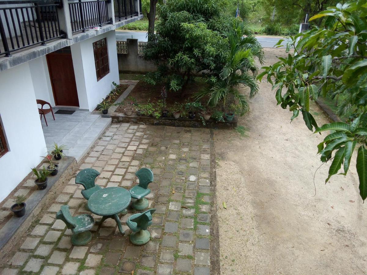 Hotel Gayan'S Udawalawe Kültér fotó