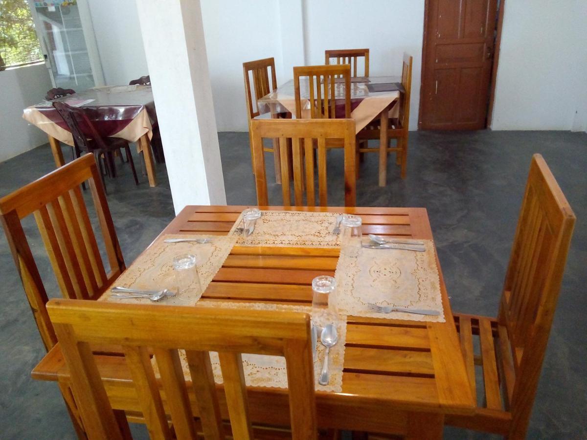 Hotel Gayan'S Udawalawe Kültér fotó